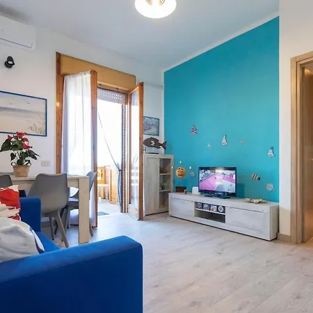 Your With A Sea View Apartment Lido di Ostia